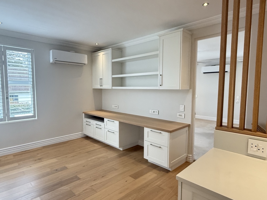 To Let Commercial Property for Rent in Paardevlei Western Cape